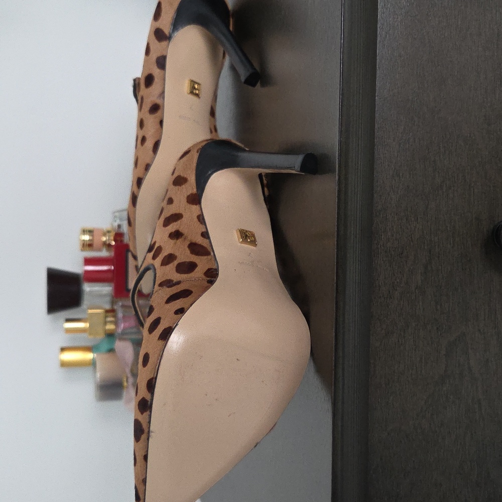 Pour La Victoire Leopard Print Stiletto Heels - New Without Box - Picture 4 of 4
